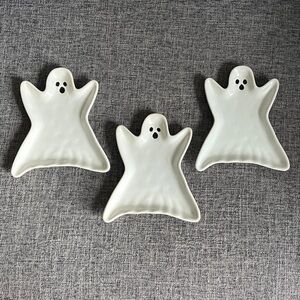 Ghost Shaped Ceramic Dishes